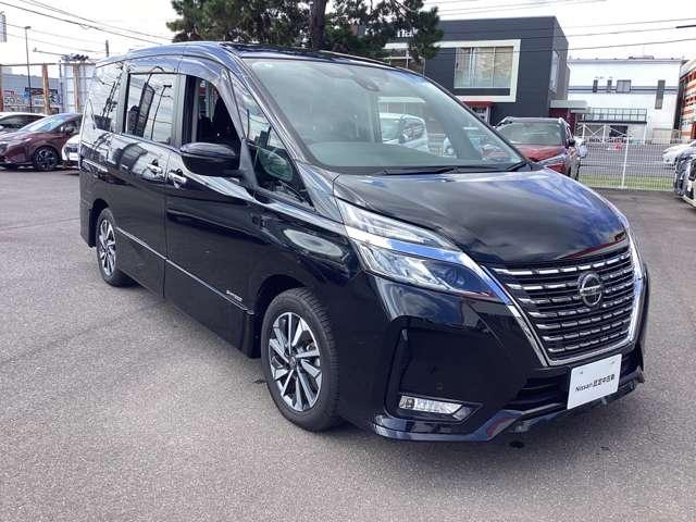 セレナ ２．０　ハイウェイスター　Ｖ　ナビＴＶ・プロパイロット・後席モニター　アルミ　衝突被害軽減　ＬＤＰ　エアバッグ　両側オートスライドドア　ＬＥＤライト　インテリジェントキー　メモリーナビ　アダプティブクルーズコントロール　アイドリングストップ　ナビＴＶ　ドラレコ　パワステ（2枚目）