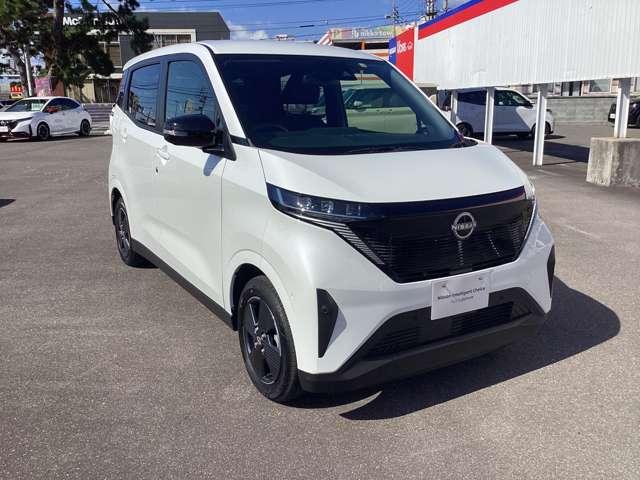 サクラ Ｘ　プロパイロット・ナビＴＶ・ＥＴＣ　アラウンドヴューモニター　運転席エアバック　ＡＡＣ　ＬＥＤヘッドランプ　ＡＣＣ　スマートキー　レーンアシスト　ＥＴＣ　盗難防止システム　禁煙車　キーレスエントリー　ワンオーナー　バックモニター　ＡＢＳ（2枚目）