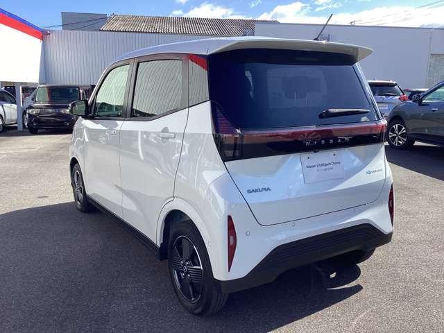 サクラ Ｘ　プロパイロット・ナビＴＶ・ＥＴＣ　アラウンドヴューモニター　運転席エアバック　ＡＡＣ　ＬＥＤヘッドランプ　ＡＣＣ　スマートキー　レーンアシスト　ＥＴＣ　盗難防止システム　禁煙車　キーレスエントリー　ワンオーナー　バックモニター　ＡＢＳ（7枚目）