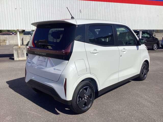 サクラ Ｘ　プロパイロット・ナビＴＶ・ＥＴＣ　アラウンドヴューモニター　運転席エアバック　ＡＡＣ　ＬＥＤヘッドランプ　ＡＣＣ　スマートキー　レーンアシスト　ＥＴＣ　盗難防止システム　禁煙車　キーレスエントリー　ワンオーナー　バックモニター　ＡＢＳ（11枚目）