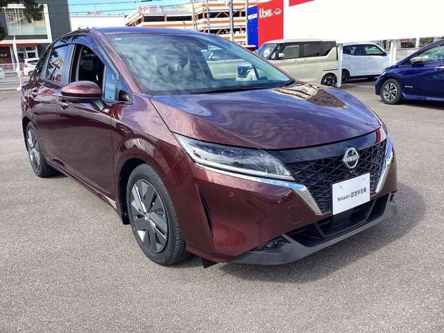 ノート 1.2 X ナビ・TV・ETC・ドラレコ・プロパイロット リアカメラ 衝突被害軽減ブレ-キ 全方位カメラ ETC付 禁煙車 LEDヘッドライト レーダークルーズ レーンアシスト インテリジェントキー ワンオーナー ドラレコ アイドリングストップ 整備記録簿(2枚目)