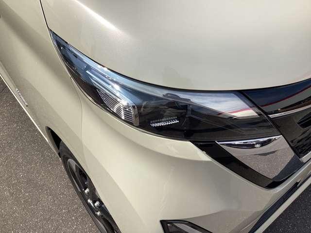 ルークス ６６０　ハイウェイスターＸ　プロパイロット　エディション　ナビＴＶ・ＥＴＣ・前後ドラレコ・禁煙車　左右パワースライドドア　アイドリング　イモビ　パノラマモニター　助手席エアバッグ　衝突軽減ブレーキ　ＰＷ　ナビ＆ＴＶ　１セグ　禁煙　ＬＥＤヘッドライト　ＬＤＷ　スマートキー　ＥＴＣ　ワンオーナー車（11枚目）