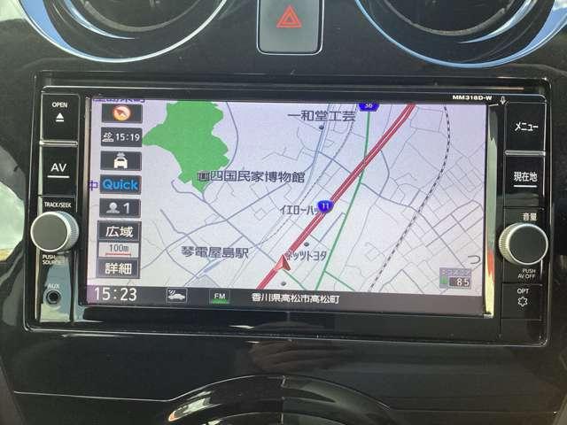 ノート １．２　ｅ－ＰＯＷＥＲ　メダリスト　ナビＴＶ・バックモニター・ＥＴＣ・クルーズコ　被害軽減ブレーキ　ＴＶナビ　禁煙　クルコン　インテリキー　アイドリングストップ　盗難防止装置　ＬＥＤランプ　車線逸脱警報システム　ワンオーナー　キーフリー　アルミホイール　ＥＴＣ　オートエアコン（4枚目）