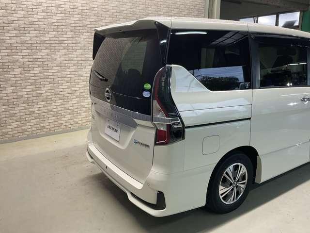 セレナ 1.2 e-POWER ハイウェイスター V シートヒーター・ナビTV・全方位モニター 360°カメラ エマジェンシーブレーキ 1オナ スマキー バックカメラ LED レーンアシスト ETC Aストップ イモビ フルオートエアコン アルミホイール エアバック メモリーナビ キーフリー(4枚目)