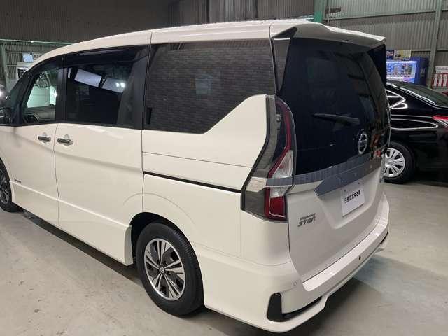 セレナ 1.2 e-POWER ハイウェイスター V シートヒーター・ナビTV・全方位モニター 360°カメラ エマジェンシーブレーキ 1オナ スマキー バックカメラ LED レーンアシスト ETC Aストップ イモビ フルオートエアコン アルミホイール エアバック メモリーナビ キーフリー(5枚目)