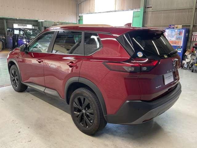 エクストレイル 1.5 X e-4ORCE 90周年記念車 4WD 弊社社用車・禁煙車・ナビTV 禁煙 LEDヘッド 衝突被害軽減ブレーキ 4WD 寒冷地仕様 ETC インテリキー 全周囲モニター(7枚目)