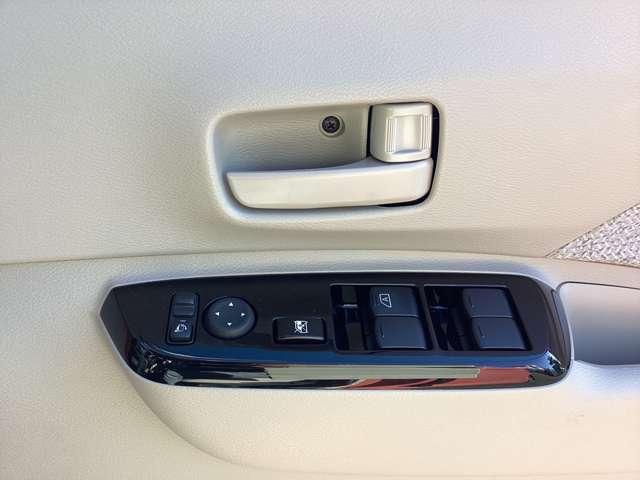 ルークス ６６０　Ｘ　弊社社用車・禁煙車・ディスプレイオーディ　アラモニ　前後衝突軽減ブレーキ　ワンオーナー車　禁煙　車線逸脱防止　スマートキー　定期点検記録簿　キーフリー　ｉ－ｓｔｏｐ　フルオートエアコン　パワーウインドウ　バックカメラ　盗難防止　Ｗエアバック（13枚目）