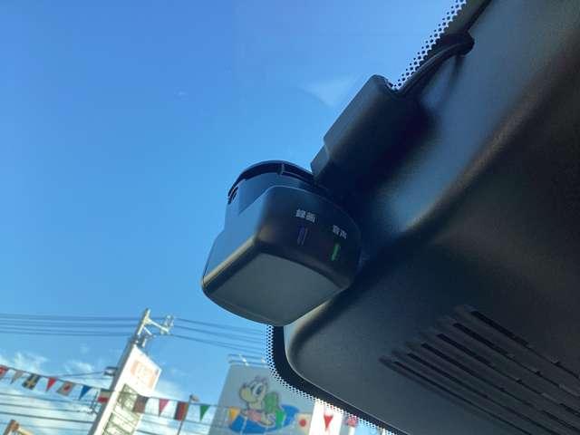 ノート １．２　ＡＵＴＥＣＨ　プロパイロット・ナビＴＶ・ドラレコ・ＥＴＣ　全方位　衝突被害軽減装置　レーンキープ　禁煙　点検記録簿　１オーナー　バックモニター　ドラレコ　サイドカーテンエアバック　インテリジェントキー　ＥＴＣ　エアバッグ　ナビ・ＴＶ　メモリーナビ　ワンセグ（15枚目）