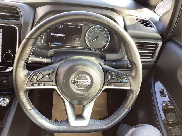 リーフ ｅ＋　ＡＵＴＥＣＨ　シートヒーター・ドラレコ・ＥＴＣ　インテリジェントアラウンドビューモニター　ＬＥＤ　レーンキープアシスト　ドラレコ　バックカメラ　インテリジェントキー　レーダークルーズコントロール　ワンオーナー　寒冷地仕様　禁煙　ナビＴＶ　キーフリー（10枚目）