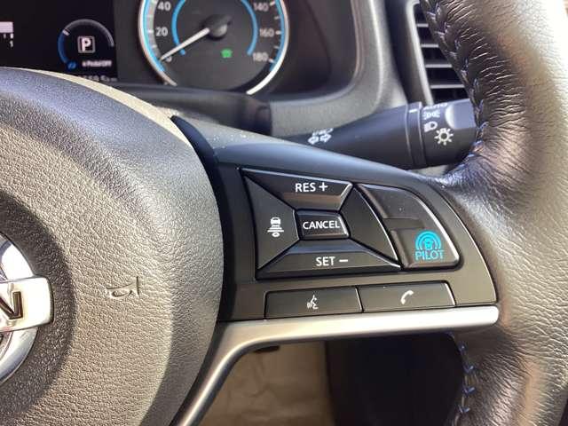 リーフ ｅ＋　ＡＵＴＥＣＨ　シートヒーター・ドラレコ・ＥＴＣ　インテリジェントアラウンドビューモニター　ＬＥＤ　レーンキープアシスト　ドラレコ　バックカメラ　インテリジェントキー　レーダークルーズコントロール　ワンオーナー　寒冷地仕様　禁煙　ナビＴＶ　キーフリー（12枚目）