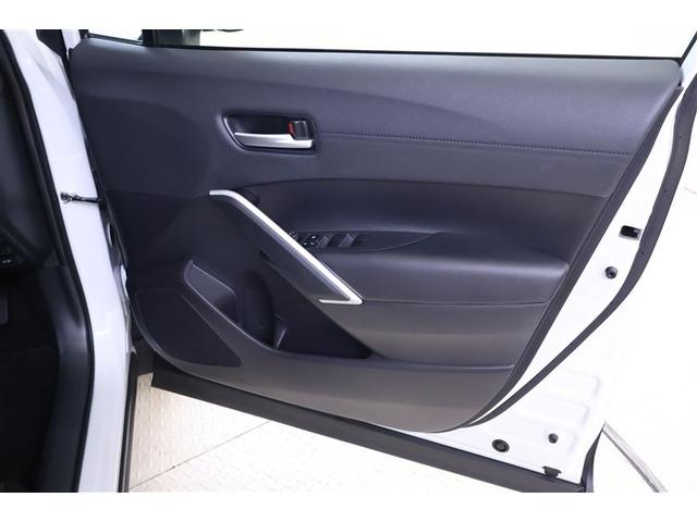 カローラクロス ハイブリッド　Ｚ　フルセグ　メモリーナビ　ミュージックプレイヤー接続可　バックカメラ　衝突被害軽減システム　ＥＴＣ　ＬＥＤヘッドランプ　ワンオーナー　記録簿（26枚目）