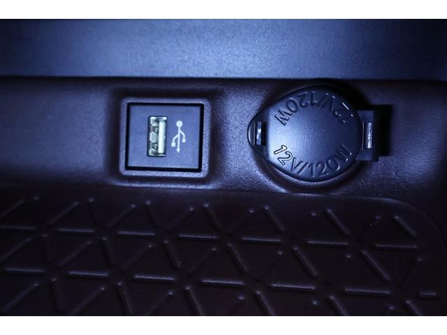 ＲＡＶ４ Ｇ　Ｚパッケージ　サンルーフ　４ＷＤ　フルセグ　メモリーナビ　ミュージックプレイヤー接続可　バックカメラ　衝突被害軽減システム　ＥＴＣ　ドラレコ　ＬＥＤヘッドランプ　ワンオーナー　フルエアロ　記録簿（13枚目）