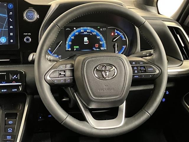 �X�e�A�����O���E�̃X�C�b�`�ŁA�}���`�C���t�H���[�V�����f�B�X�v���C�A���[�_�[�N���[�Y�R���g���[���A�I�[�f�B�I�A��������A�n���Y�t���[�ʘb���̑�����s���܂��B