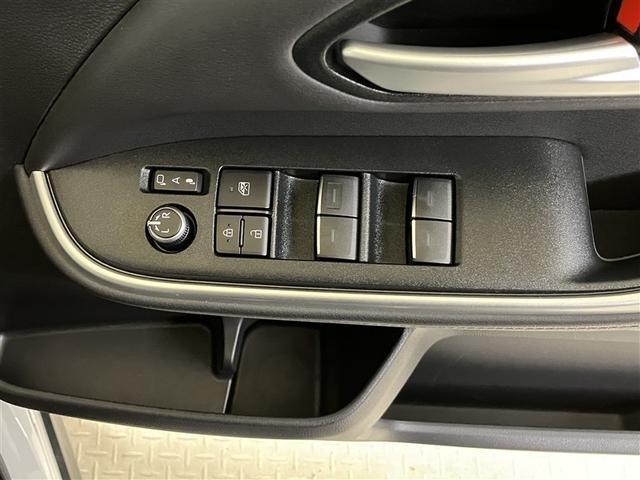 �S�ȃI�[�g�p���[�E�B���h�E�i���ݍ��ݖh�~�@�\�t���j�ł��B���̑S�J�������^�b�`�ŏo����֗��ȋ@�\�ł��B