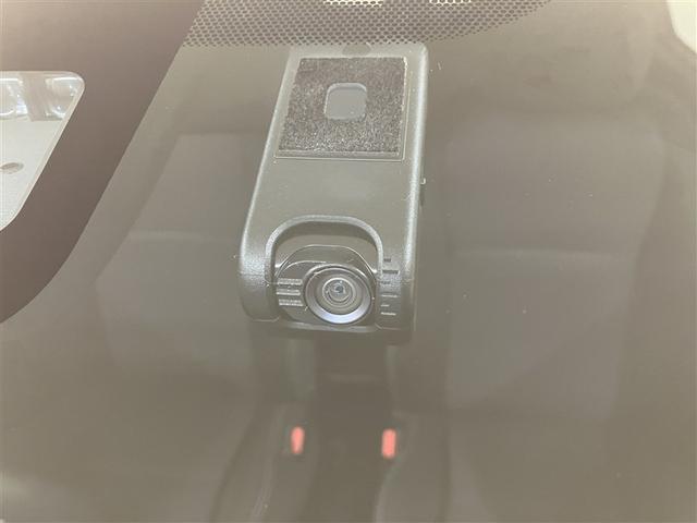 ヴィッツ Ｆ　セーフティーエディションＩＩＩ　フルセグ　メモリーナビ　ＤＶＤ再生　バックカメラ　衝突被害軽減システム　ＥＴＣ　ドラレコ　ＬＥＤヘッドランプ　ワンオーナー　記録簿（23枚目）