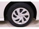 純正スチールホイールキャップ付です!タイヤサイズは175/70R14です