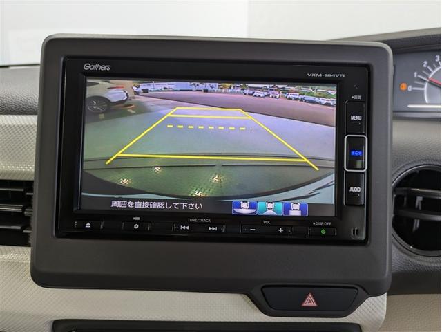 駐車が苦手な方にも安心なバックモニター付き