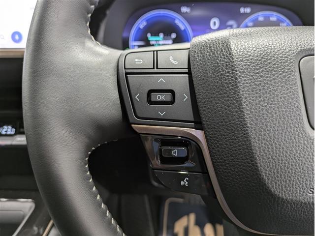 クラウンスポーツ Ｚ　革シート　サンルーフ　４ＷＤ　フルセグ　メモリーナビ　ミュージックプレイヤー接続可　バックカメラ　衝突被害軽減システム　ＥＴＣ　ドラレコ　ＬＥＤヘッドランプ　ワンオーナー　アイドリングストップ（24枚目）