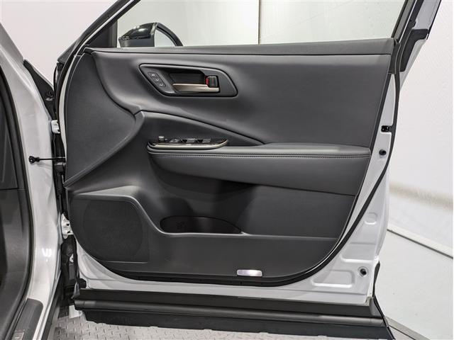 クラウンスポーツ Z 革シート サンルーフ 4WD フルセグ メモリーナビ ミュージックプレイヤー接続可 バックカメラ 衝突被害軽減システム ETC ドラレコ LEDヘッドランプ ワンオーナー フルエアロ 記録簿(10枚目)