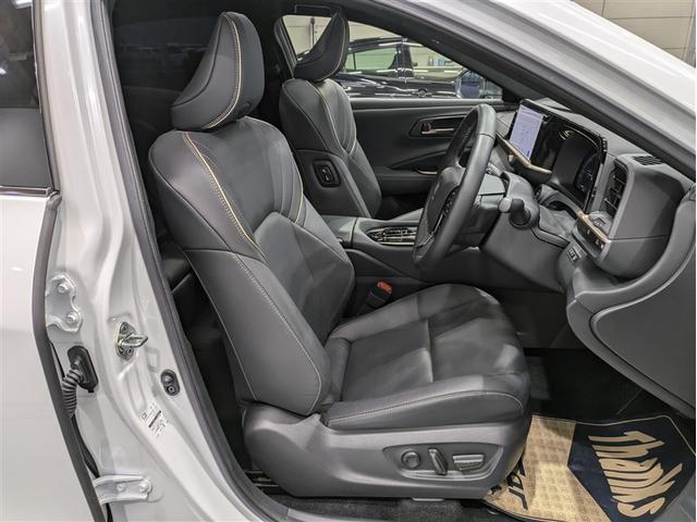 クラウンスポーツ Z 革シート サンルーフ 4WD フルセグ メモリーナビ ミュージックプレイヤー接続可 バックカメラ 衝突被害軽減システム ETC ドラレコ LEDヘッドランプ ワンオーナー フルエアロ 記録簿(13枚目)