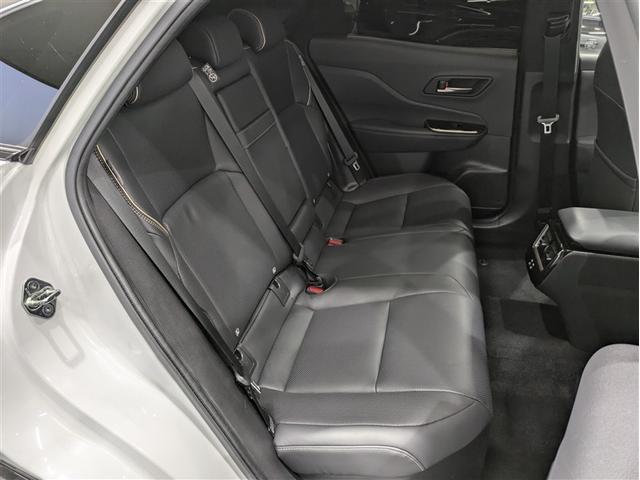 クラウンスポーツ Z 革シート サンルーフ 4WD フルセグ メモリーナビ ミュージックプレイヤー接続可 バックカメラ 衝突被害軽減システム ETC ドラレコ LEDヘッドランプ ワンオーナー フルエアロ 記録簿(14枚目)