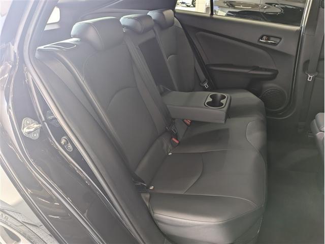 プリウス Aツーリングセレクション フルセグ メモリーナビ DVD再生 バックカメラ 衝突被害軽減システム ETC ドラレコ LEDヘッドランプ ワンオーナー 記録簿 アイドリングストップ(13枚目)