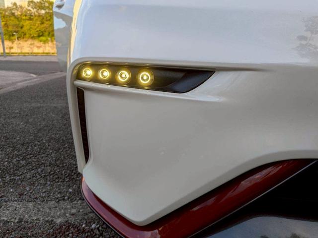 ノート ニスモ NISMO専用エアロ/16インチAW/シート プッシュスタート/インテリキー オートエアコン LEDヘッドライト オートライト 純正ナビ Bluetooth CD/DVD再生 フルセグTV(42枚目)