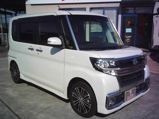 タント カスタムＲＳ　トップエディションＳＡＩＩＩ　衝突被害軽減ブレーキシステム　両側電動スライドドア　ナビ　ＴＶ　バックカメラ　シートカバー取り付け　（車体色　パールホワイト）（4枚目）