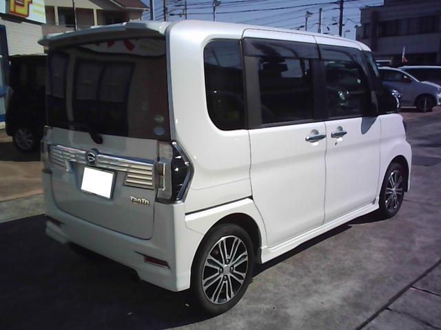 タント カスタムＲＳ　トップエディションＳＡＩＩＩ　衝突被害軽減ブレーキシステム　両側電動スライドドア　ナビ　ＴＶ　バックカメラ　シートカバー取り付け　（車体色　パールホワイト）（5枚目）