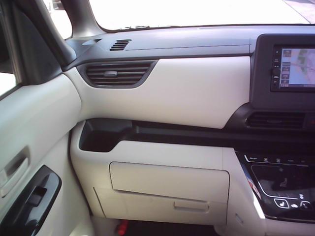 eKスペース G 衝突被害軽減ブレーキシステム 左側電動スライドドア 純正ナビ・TV・バックカメラ リアサーキュレーター(13枚目)