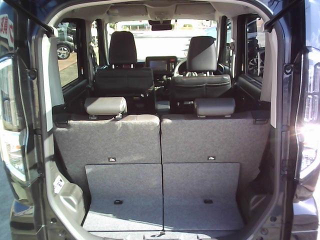 スペーシアカスタム ハイブリッドＸＳターボ　衝突被害軽減ブレーキシステム　両側電動スライドドア　ナビ　ＴＶ　バックカメラ　ＬＥＤヘッドライト　両席シートヒーター（6枚目）