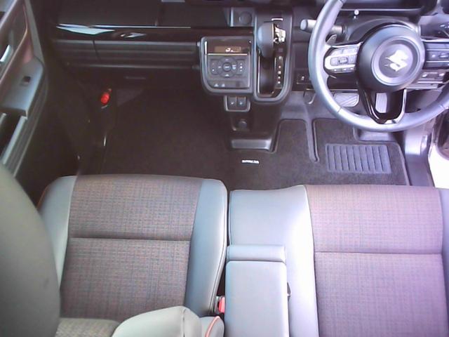 スペーシアカスタム ハイブリッドＸＳターボ　衝突被害軽減ブレーキシステム　両側電動スライドドア　ナビ　ＴＶ　バックカメラ　ＬＥＤヘッドライト　両席シートヒーター（15枚目）