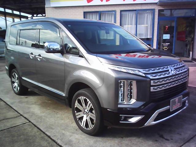 デリカD:5 P 衝突被害軽減ブレーキシステム 4WD ディーゼル 7人乗り 10.1インチナビ TV バックカメラ 後席12.5インチモニター 両側電動スライドドア (車体色 アイガーグレー)(3枚目)