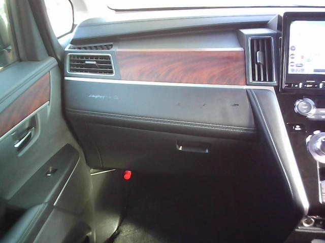 デリカD:5 P 衝突被害軽減ブレーキシステム 4WD ディーゼル 7人乗り 10.1インチナビ TV バックカメラ 後席12.5インチモニター 両側電動スライドドア (車体色 アイガーグレー)(12枚目)