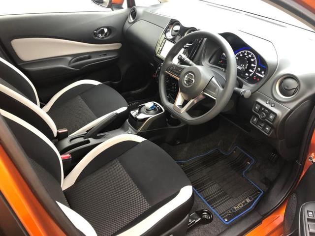 eパワーX 純正7インチメモリーナビ/車線逸脱防止支援システム/ETC/EBD付ABS/横滑り防止装置/アイドリングストップ/TV/エアバッグ 運転席/エアバッグ 助手席/パワーウインドウ/オートエアコン 禁煙車(5枚目)