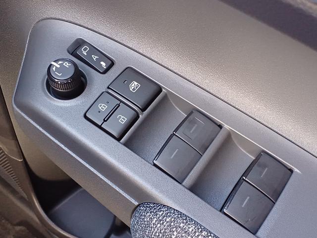 ハイブリッドZ 純正 10.5インチ メモリーナビ/トヨタセーフティセンス/両側電動スライドドア/パノラミックビューモニター/車線逸脱防止支援システム/パーキングアシスト バックガイド/登録済未使用車 全周囲カメラ(22枚目)