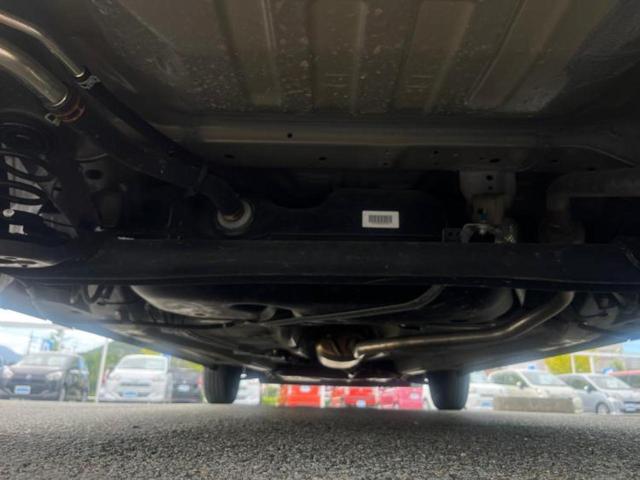 キャロル ＧＬ　保証書／シートヒーター　運転席／禁煙車／エアバッグ　運転席／パワーウインドウ／アドバンストキー／パワーステアリング／マニュアルエアコン／取扱説明書／ＵＶカットガラス／アクセサリーソケット（30枚目）