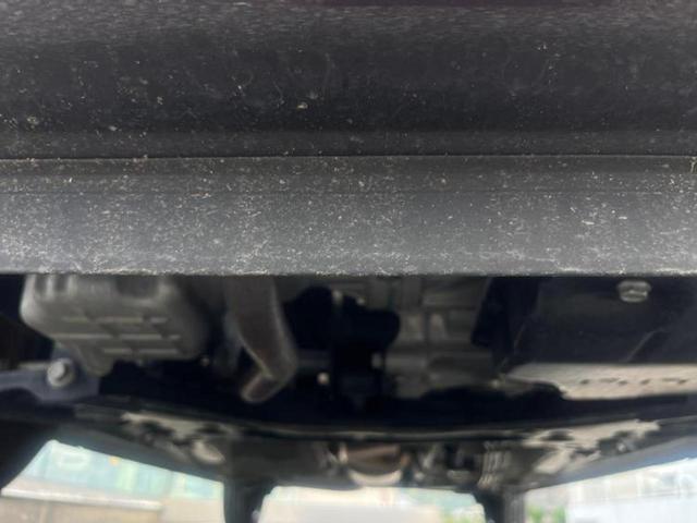 キャロル ＧＬ　保証書／シートヒーター　運転席／禁煙車／エアバッグ　運転席／パワーウインドウ／アドバンストキー／パワーステアリング／マニュアルエアコン／取扱説明書／ＵＶカットガラス／アクセサリーソケット（31枚目）