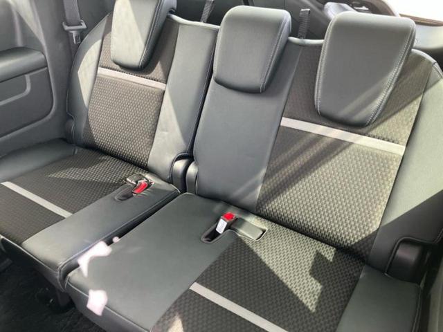 ステップワゴンスパーダ スパーダハイブリッドＧ・ＥＸホンダセンシング　新品タイヤ／保証書／純正　ＳＤナビ／フリップダウンモニター　純正　１１．６インチ／衝突安全装置／両側電動スライドドア／シートヒーター／車線逸脱防止支援システム／シート　ハーフレザー　バックカメラ（19枚目）