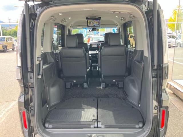 ステップワゴンスパーダ スパーダハイブリッドＧ・ＥＸホンダセンシング　新品タイヤ／保証書／純正　ＳＤナビ／フリップダウンモニター　純正　１１．６インチ／衝突安全装置／両側電動スライドドア／シートヒーター／車線逸脱防止支援システム／シート　ハーフレザー　バックカメラ（21枚目）