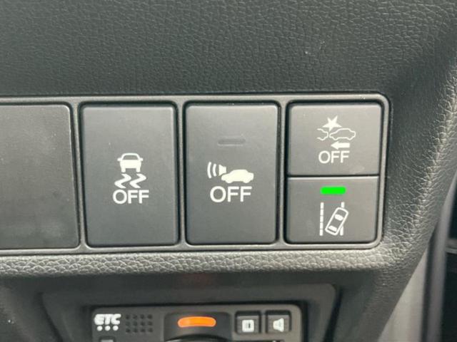 ステップワゴンスパーダ スパーダハイブリッドＧ・ＥＸホンダセンシング　新品タイヤ／保証書／純正　ＳＤナビ／フリップダウンモニター　純正　１１．６インチ／衝突安全装置／両側電動スライドドア／シートヒーター／車線逸脱防止支援システム／シート　ハーフレザー　バックカメラ（32枚目）