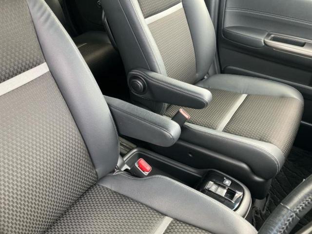 ステップワゴンスパーダ スパーダハイブリッドＧ・ＥＸホンダセンシング　新品タイヤ／保証書／純正　ＳＤナビ／フリップダウンモニター　純正　１１．６インチ／衝突安全装置／両側電動スライドドア／シートヒーター／車線逸脱防止支援システム／シート　ハーフレザー　バックカメラ（37枚目）