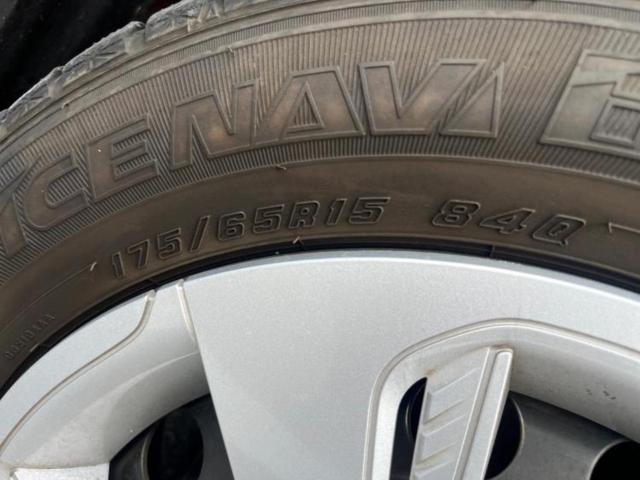 シエンタ Ｘ　新品タイヤ／保証書／社外　ナビ／衝突安全装置／電動スライドドア／車線逸脱防止支援システム／ヘッドランプ　ＬＥＤ／Ｂｌｕｅｔｏｏｔｈ接続／ＥＴＣ／ＥＢＤ付ＡＢＳ／横滑り防止装置／アイドリングストップ（39枚目）