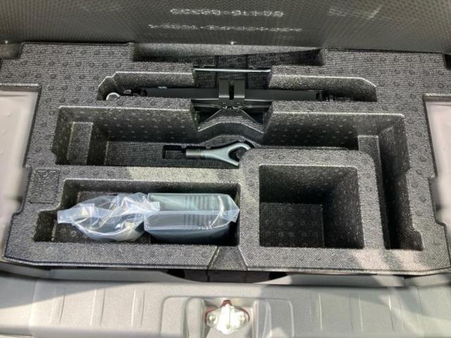 ミラココア ココアプラスＸ　新品タイヤ／保証書／ヘッドランプ　ＬＥＤ／ＥＢＤ付ＡＢＳ／ルーフレール／エアバッグ　運転席／エアバッグ　助手席／パワーウインドウ／キーレスエントリー／オートエアコン／パワーステアリング　記録簿（24枚目）