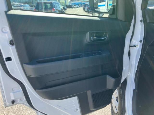 アトレー 4WD RS 新品タイヤ/保証書/ディスプレイオーディオ9インチ/衝突安全装置/両側電動スライドドア/車線逸脱防止支援システム/ヘッドランプ LED/USBジャック/Bluetooth接続/HDMI接続 ターボ(20枚目)