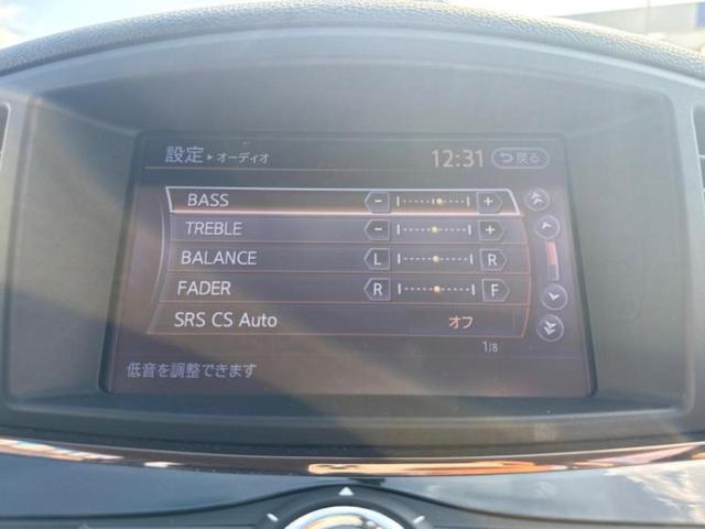 エルグランド ハイウェイスタープレミアム　新品タイヤ／保証書／純正　ＳＤナビ／フリップダウンモニター／両側電動スライドドア／シートヒーター／シート　フルレザー／電動バックドア／ＥＴＣ／ＥＢＤ付ＡＢＳ／横滑り防止装置／フルセグＴＶ　革シート（11枚目）