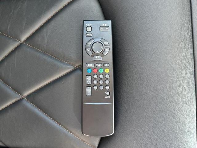 エルグランド ハイウェイスタープレミアム　新品タイヤ／保証書／純正　ＳＤナビ／フリップダウンモニター／両側電動スライドドア／シートヒーター／シート　フルレザー／電動バックドア／ＥＴＣ／ＥＢＤ付ＡＢＳ／横滑り防止装置／フルセグＴＶ　革シート（48枚目）