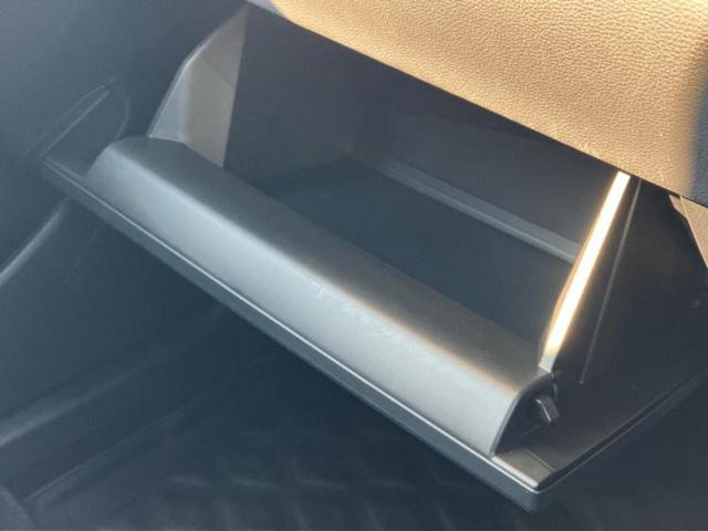 カローラクロス Z 新品タイヤ/純正エアロ/保証書/ディスプレイオーディオ+ナビ9インチ/衝突安全装置/シートヒーター/パノラミックビューモニター/車線逸脱防止支援システム/シート ハーフレザー 衝突被害軽減システム(40枚目)