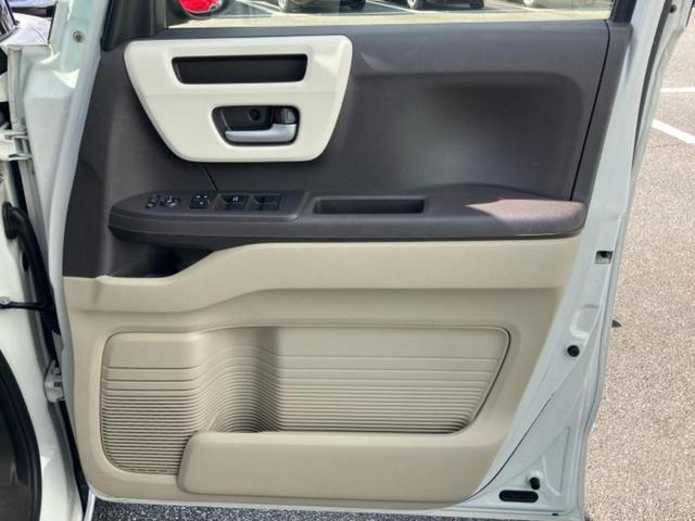 N-BOX G・Lホンダセンシング 新品タイヤ/保証書/社外 ナビ/ホンダセンシング/電動スライドドア/車線逸脱防止支援システム/ドライブレコーダー 前後/ヘッドランプ LED/Bluetooth接続/ETC/EBD付ABS 禁煙車(20枚目)
