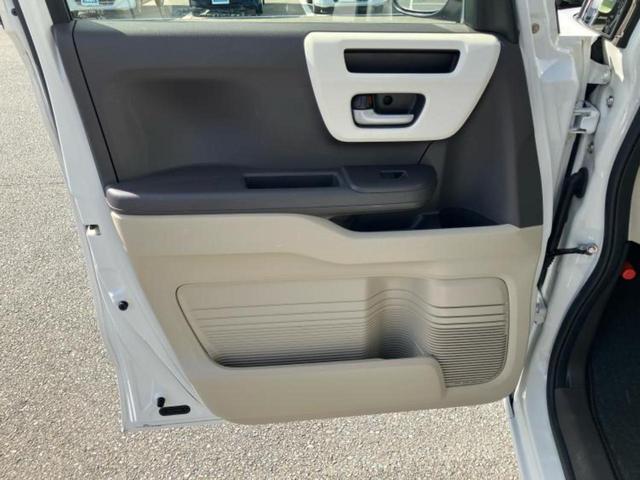 N-BOX G・Lホンダセンシング 新品タイヤ/保証書/社外 ナビ/ホンダセンシング/電動スライドドア/車線逸脱防止支援システム/ドライブレコーダー 前後/ヘッドランプ LED/Bluetooth接続/ETC/EBD付ABS 禁煙車(21枚目)